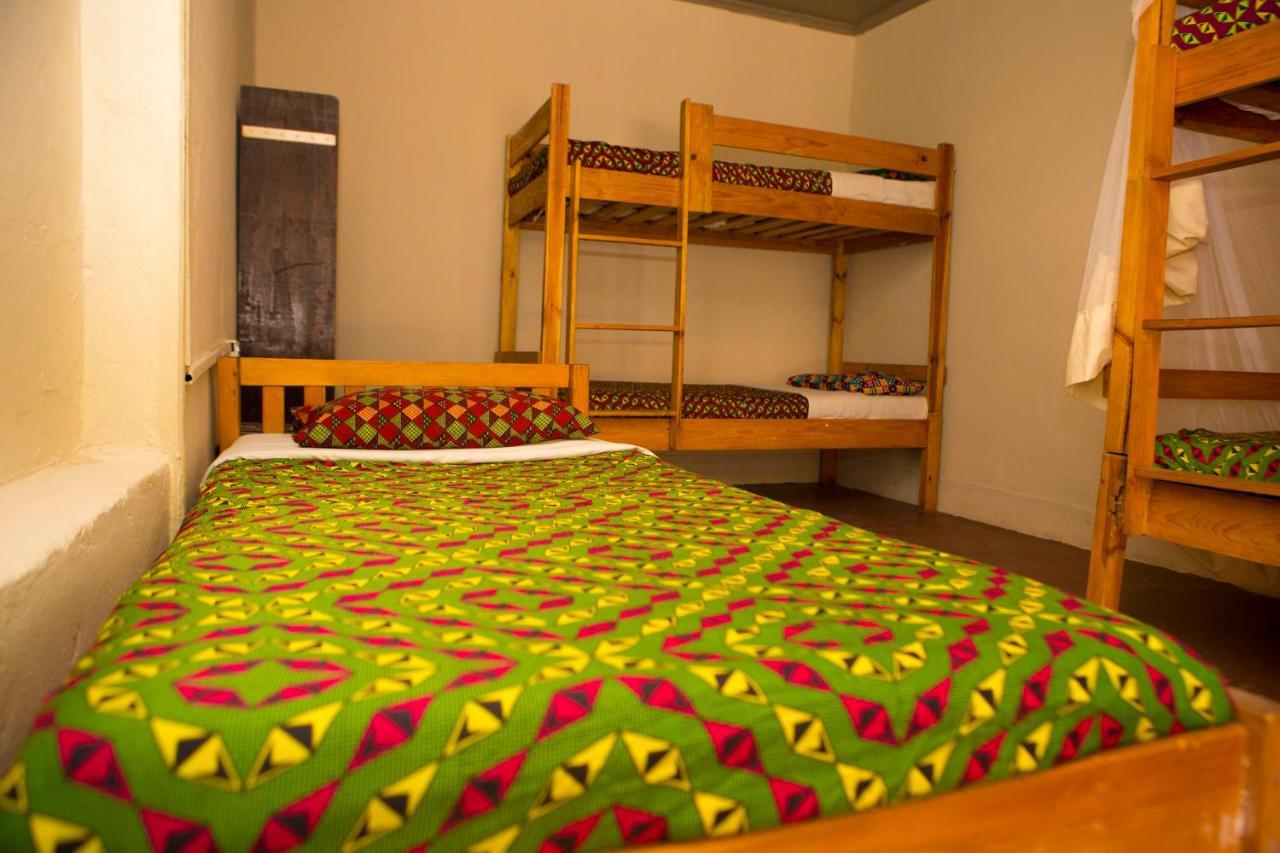 Хостел Lusaka Backpackers Экстерьер фото