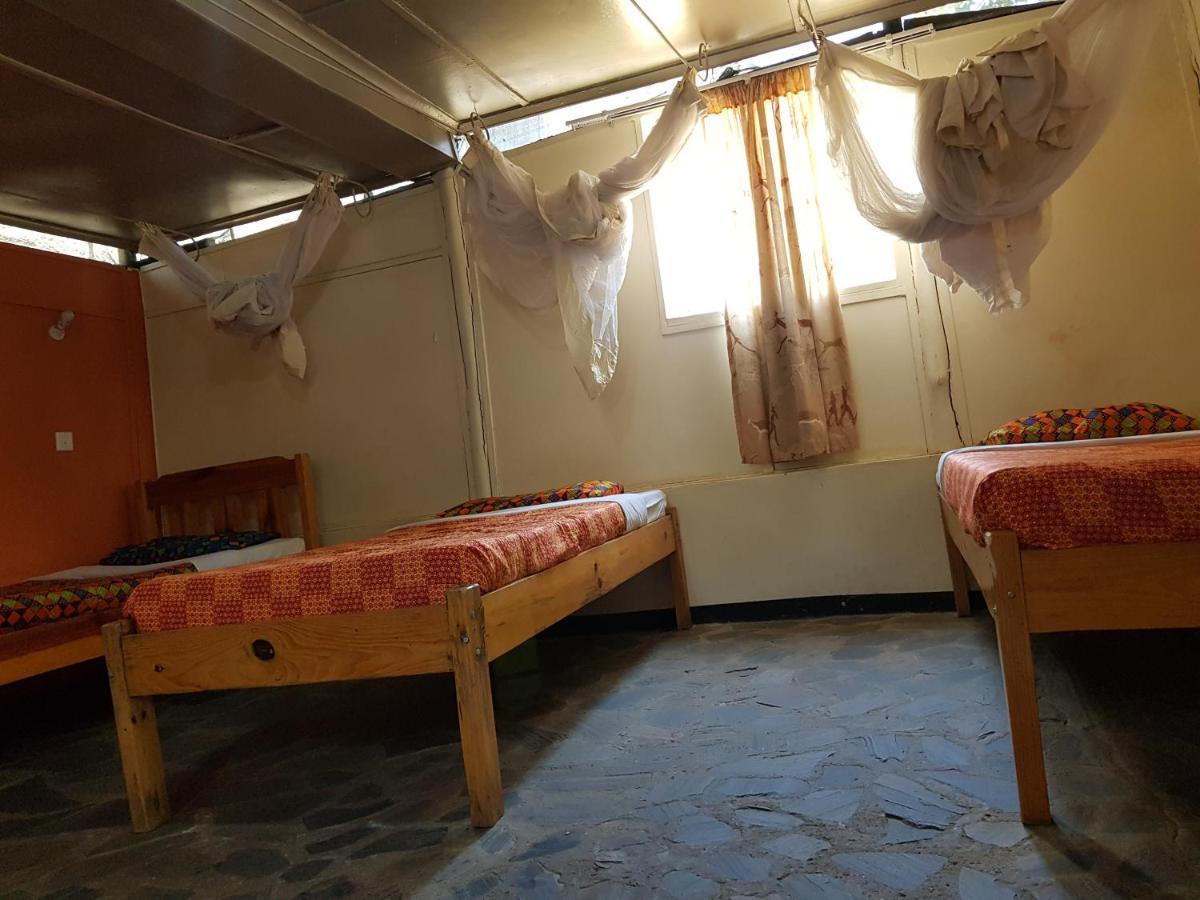 Хостел Lusaka Backpackers Экстерьер фото